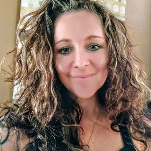 Meet your Posher, Stacey